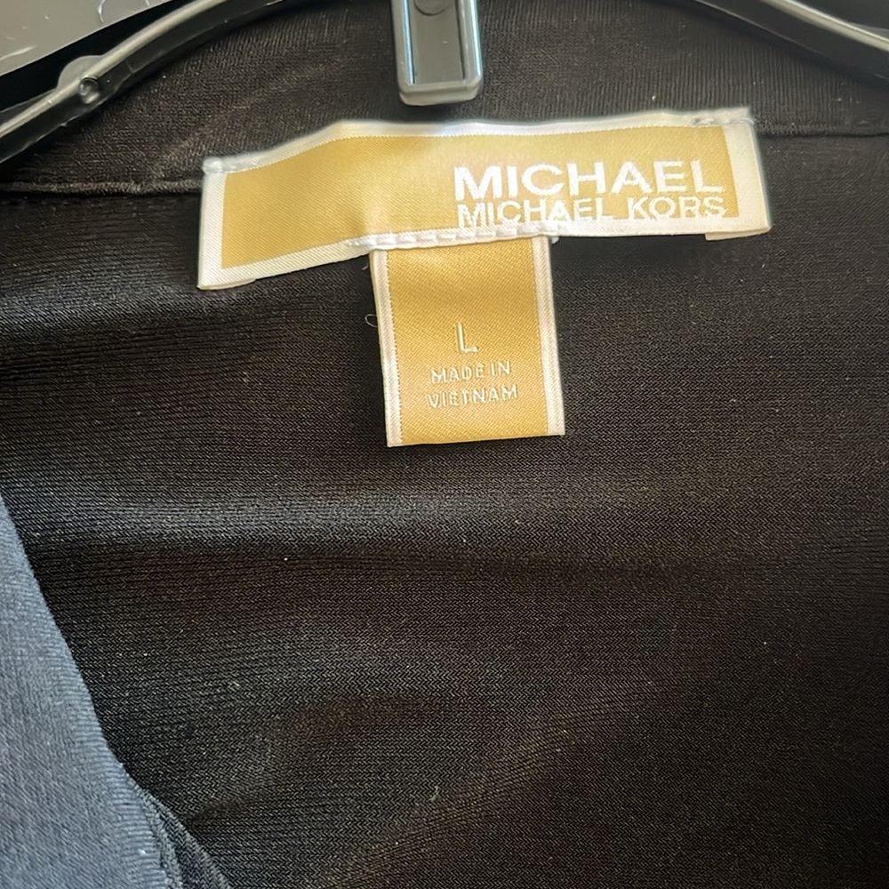 EUC MICHAEL Michael Kors Women's Split-Neck Button Jumpsuit size Large long - Picture 2 of 4